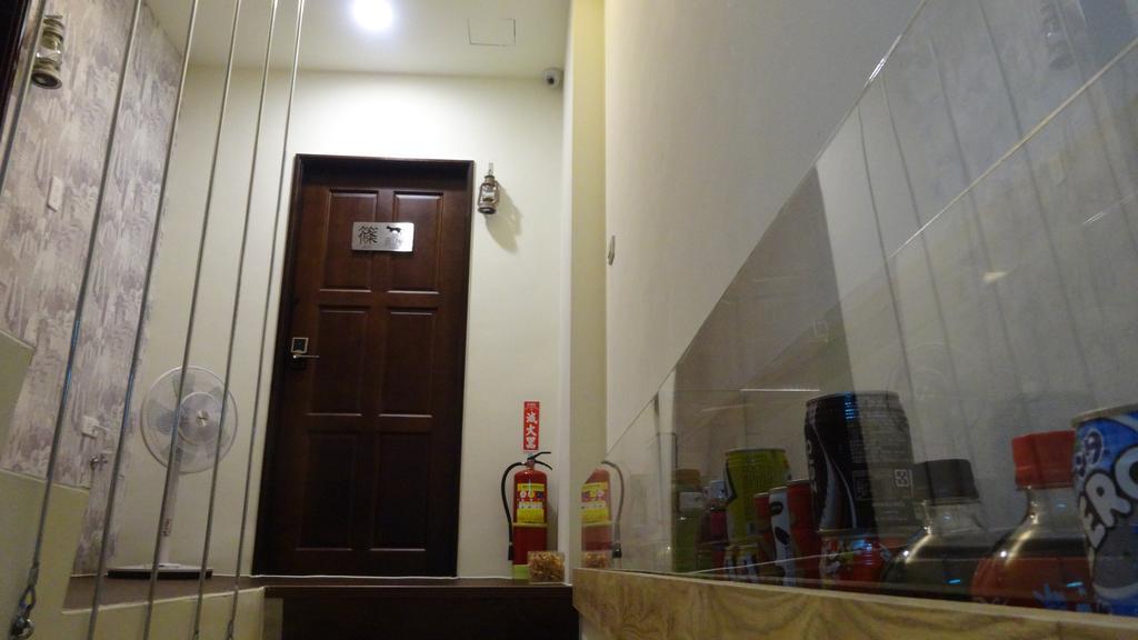 Meow G Cafe Hostel Hualien Zimmer foto