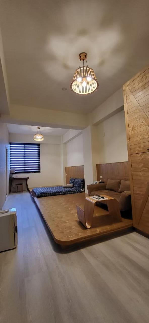 Meow G Cafe Hostel Hualien Zimmer foto